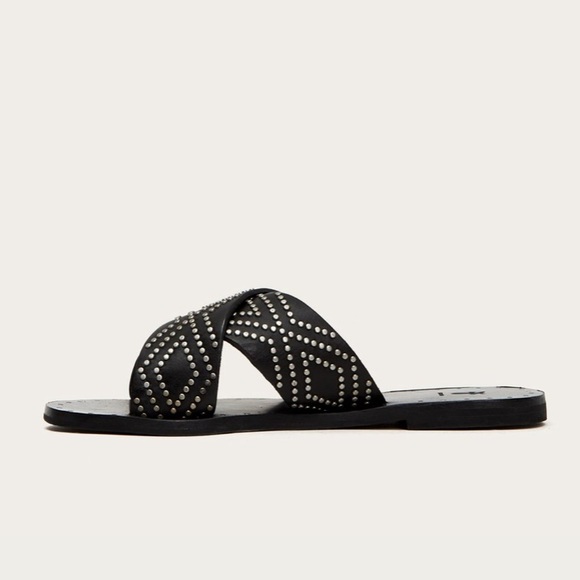 NEW Frye Ally Deco Stud Criss Cross Sandal - Picture 4 of 10